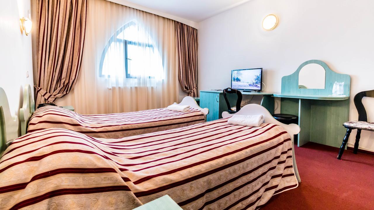 Hotel Marion Padurea Rotunda*** Szászrégen Kültér fotó